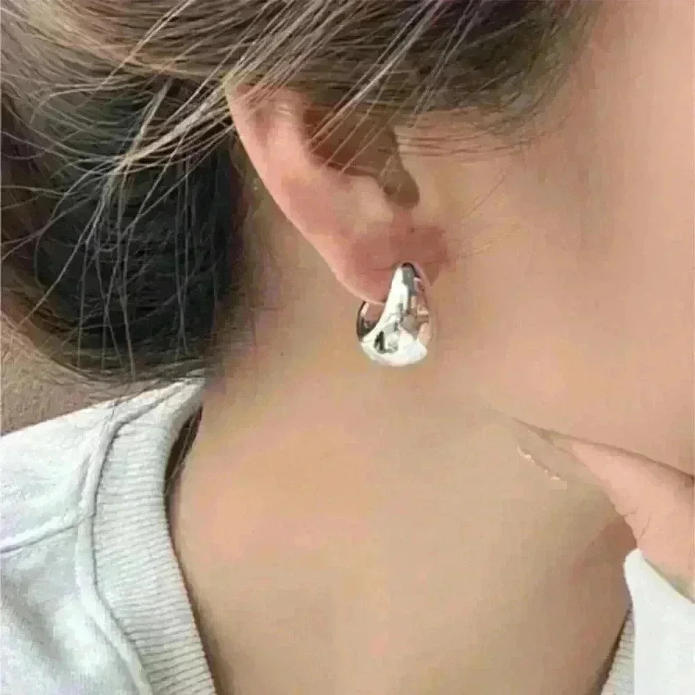 Solid Sculpted Luxurious Sterling Silver 925 Earr… - image 2